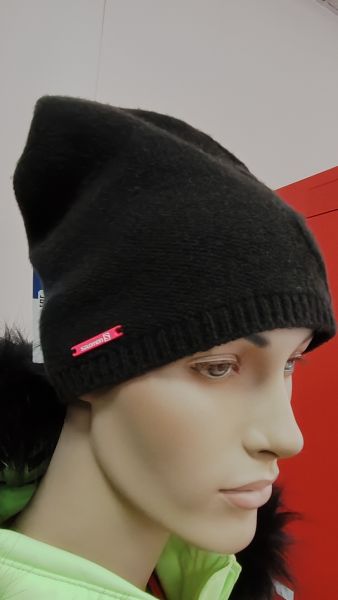 Шапка Salomon Fall black в Ростове-на-Дону