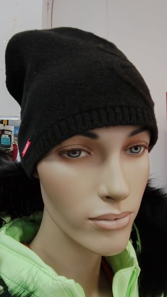 Шапка Salomon Fall black в Ростове-на-Дону